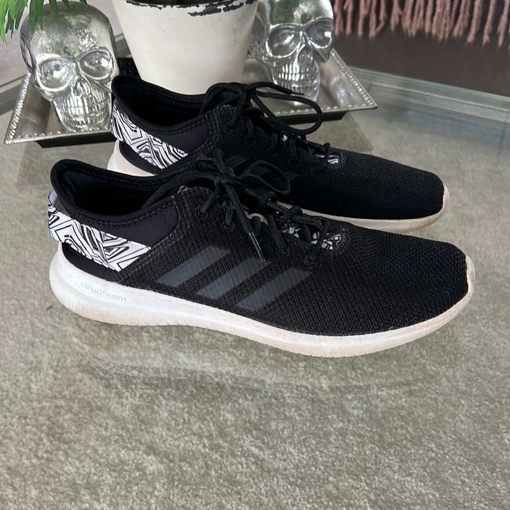Adidas Black Cloudfoam Running Shoes With Print Sz 10